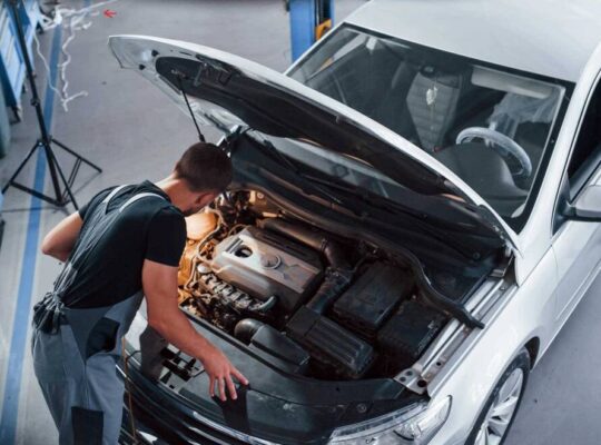 Understanding the costs of auto repair services
